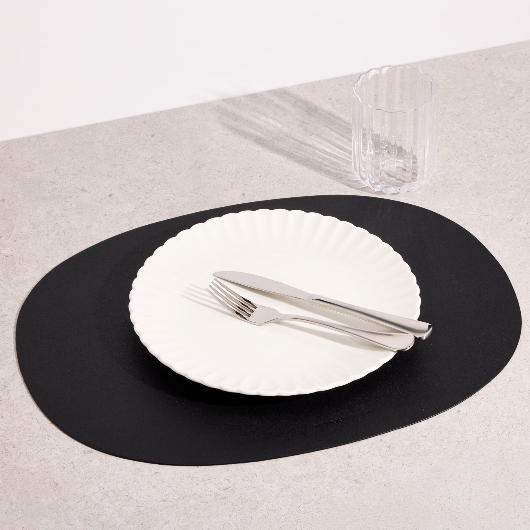 Lorient Grande Black Placemat - Buy Placemats Online at FRANKY'S