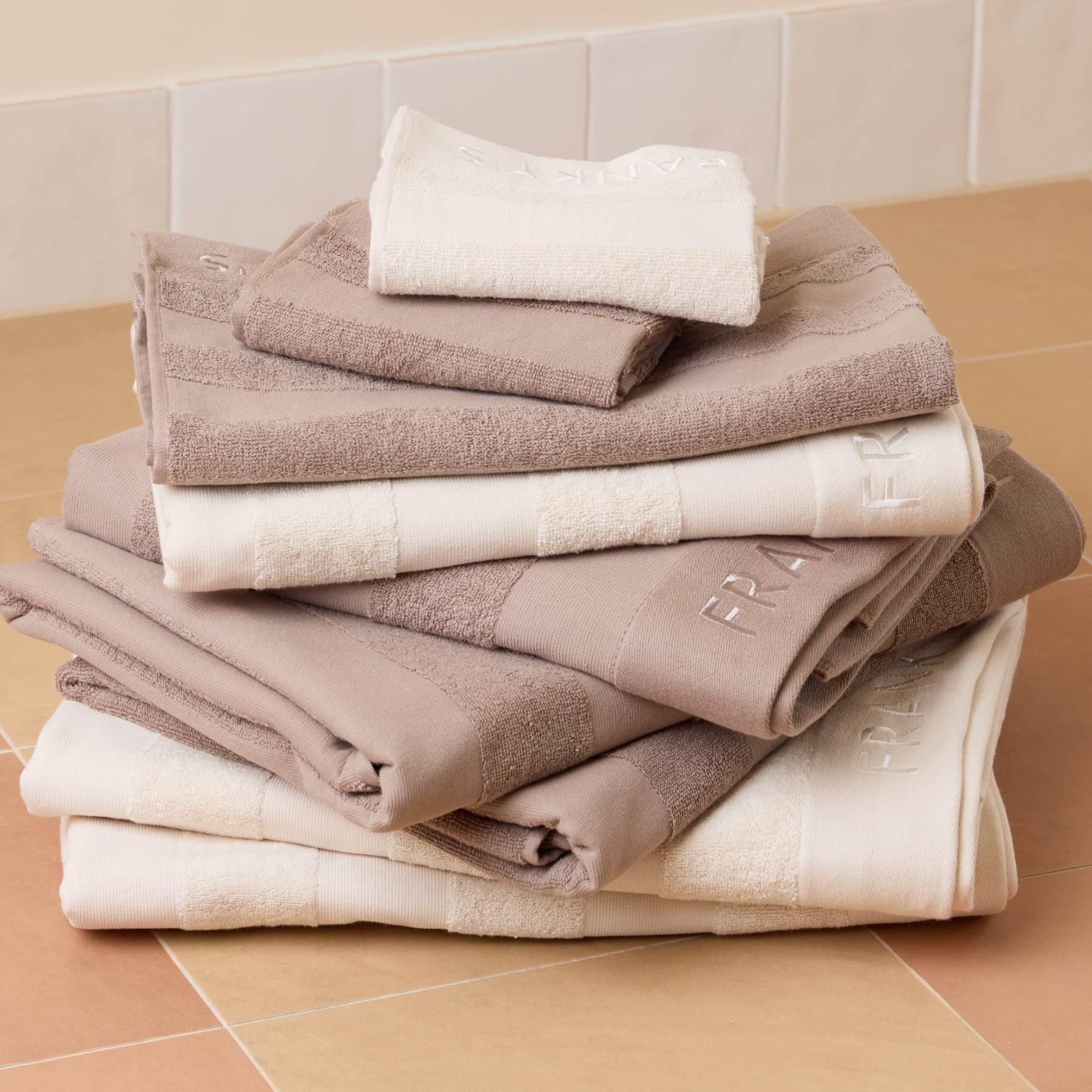Linea Hand Towel Mist - Buy Hand Towels Online at FRANKY'S
