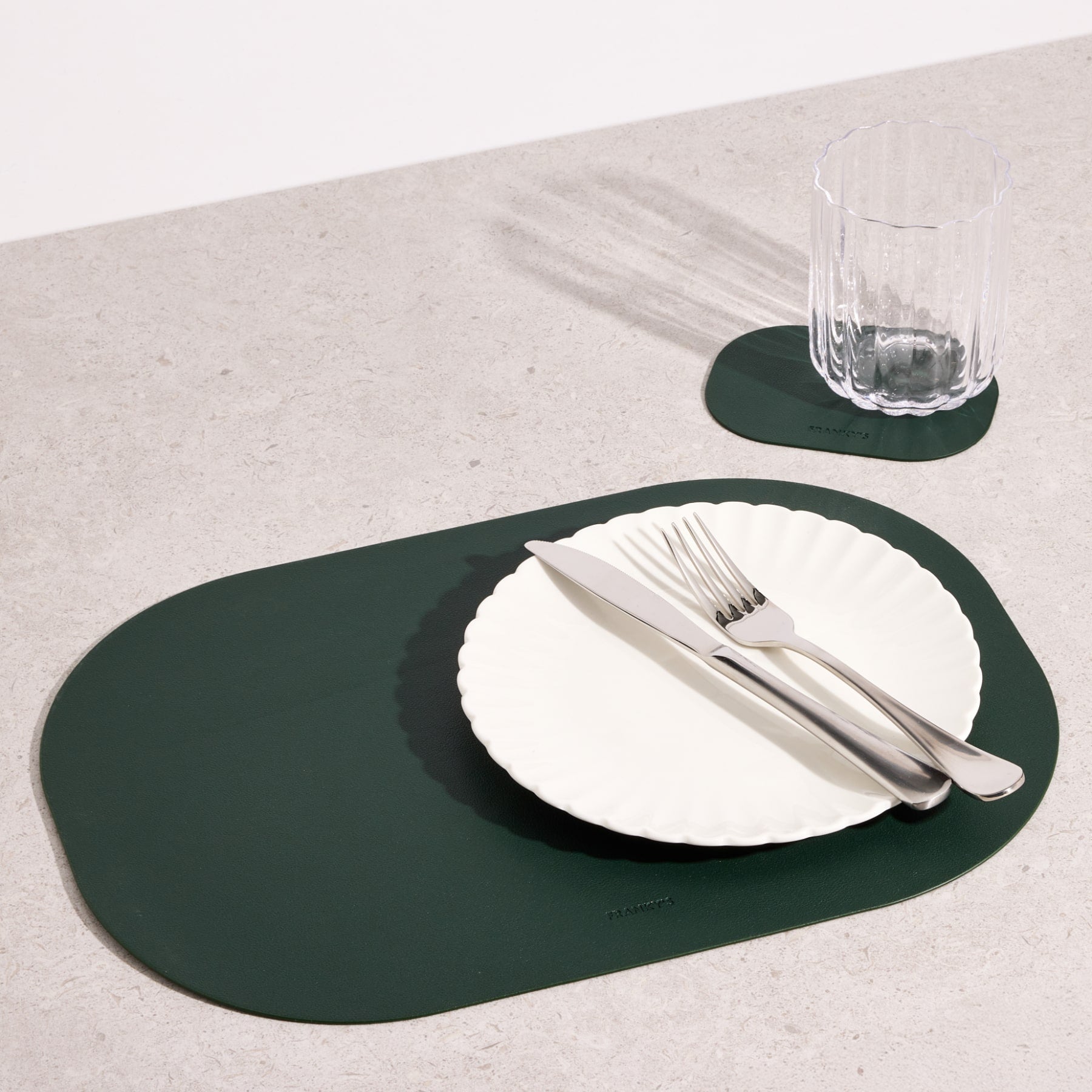 Lorient Placemat in Dark Green - Buy Placemats Online at FRANKY'S
