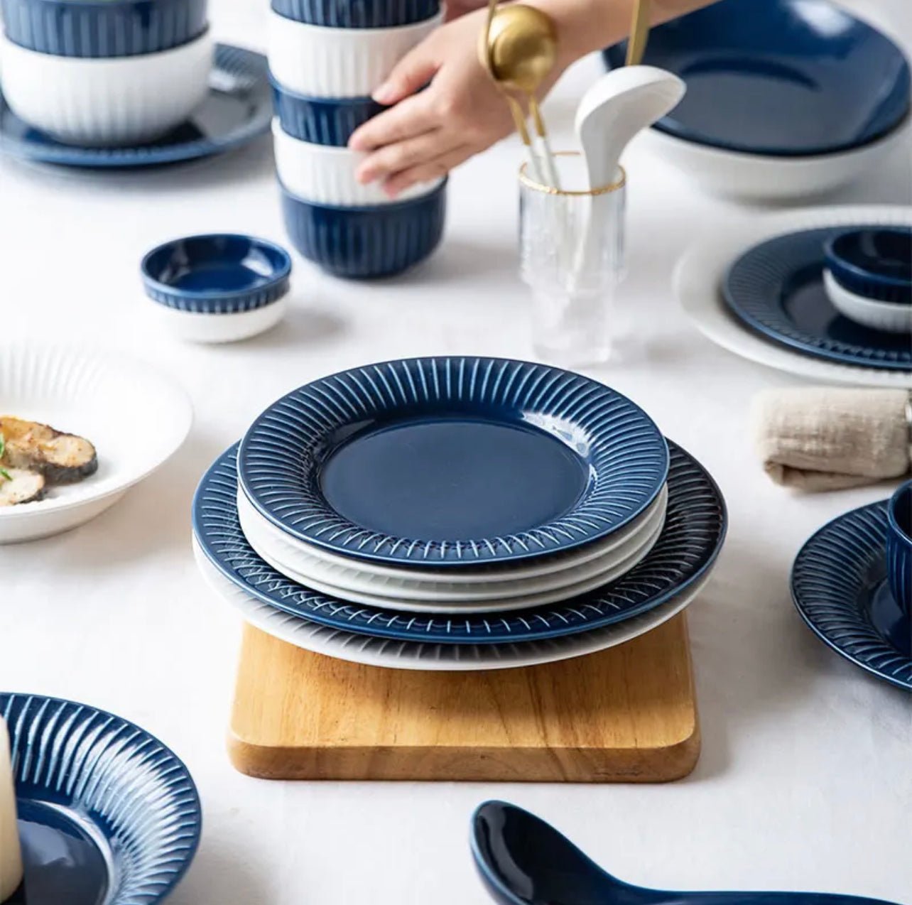 Dark blue dinner on sale plates