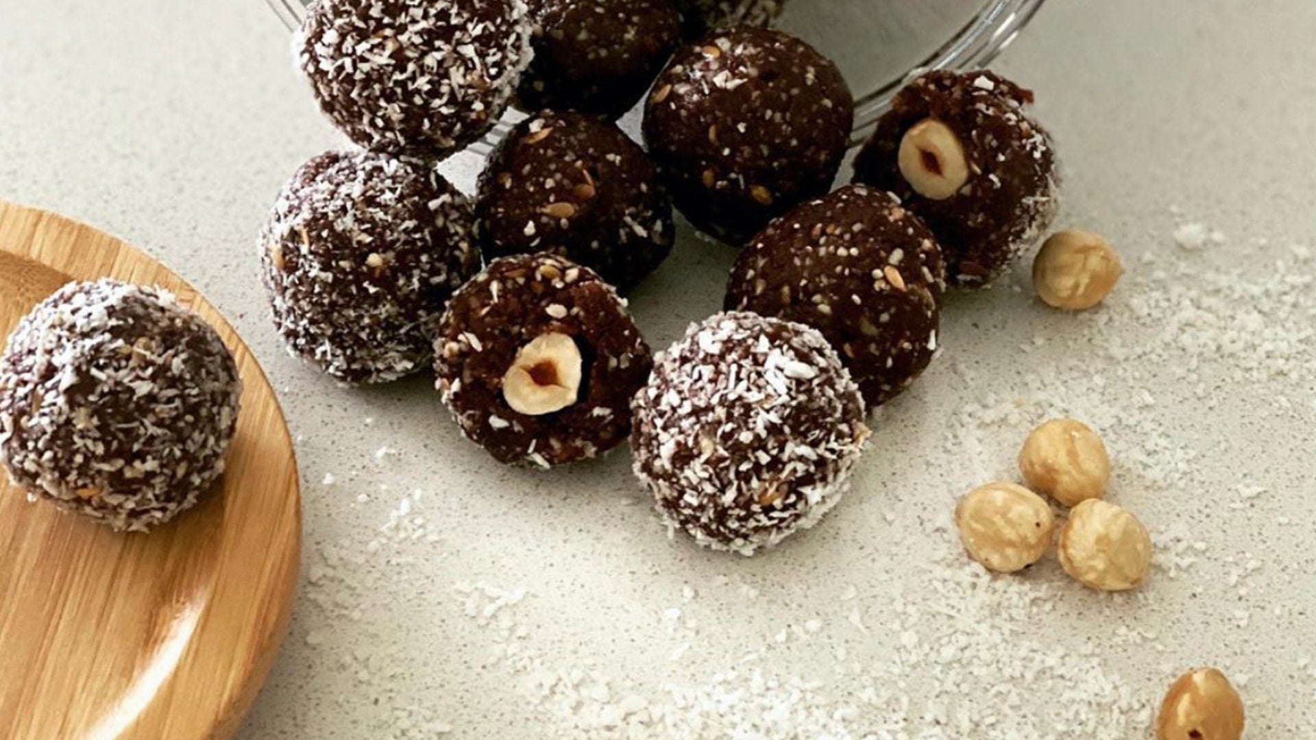 Chocolate Protein Balls with Tina - FRANKY'S