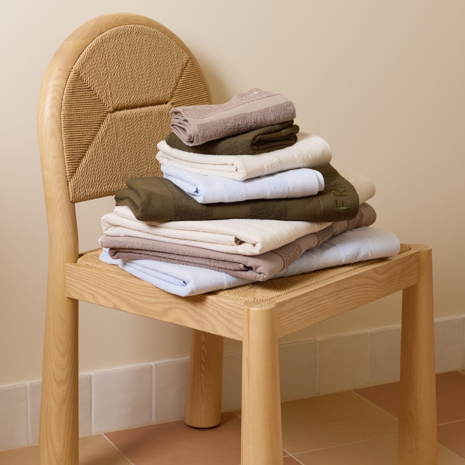 Linea Bath Towel Mist - Buy Bath Towels Online at FRANKY'S