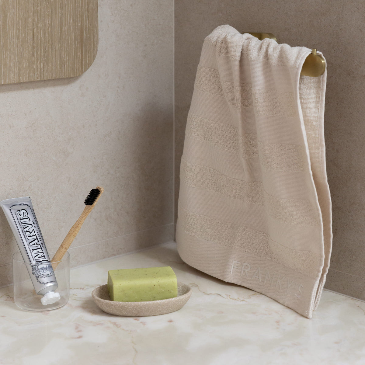 FRANKY'S Linea Hand Towel hanging