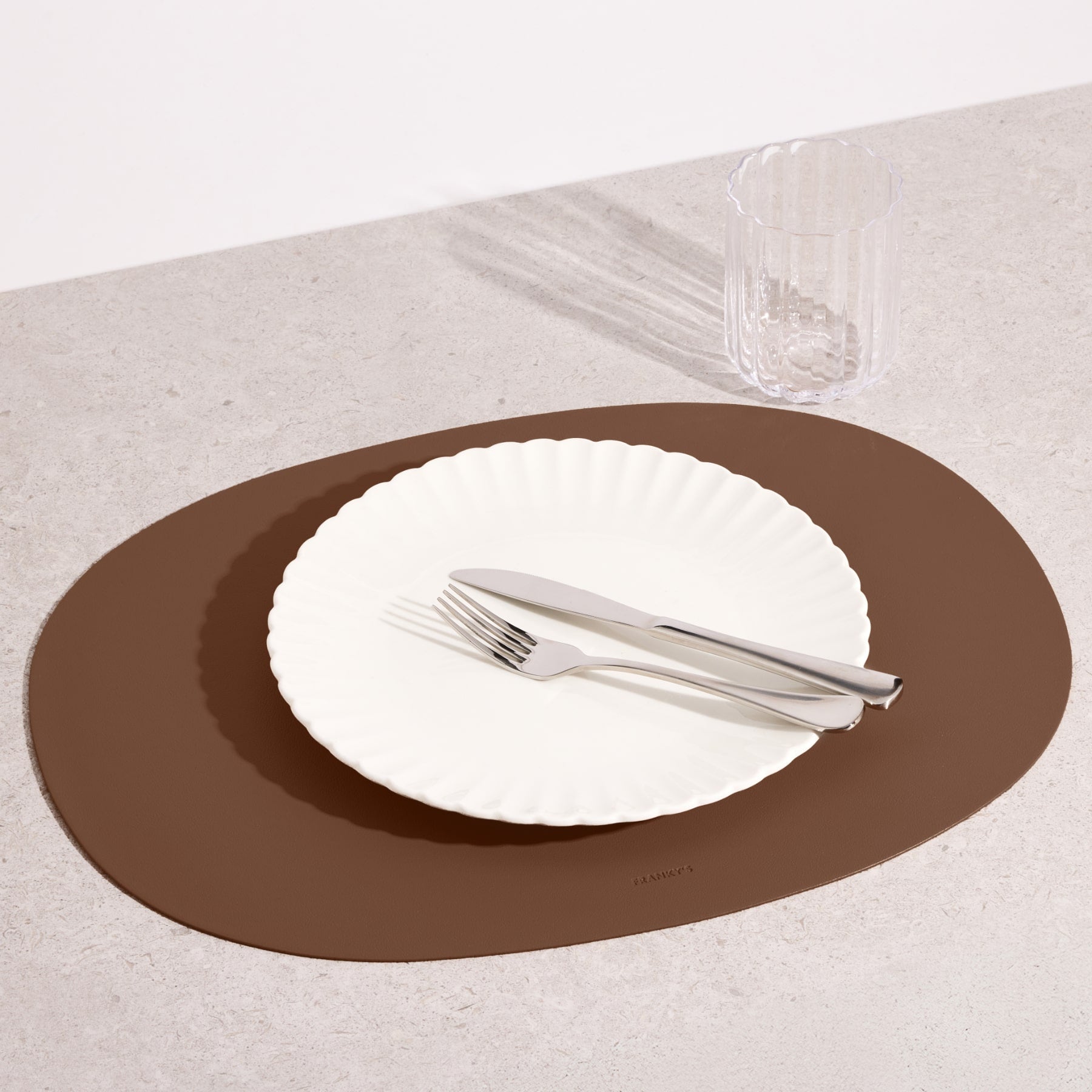 Lorient Grande Placemat Chocolate - Buy Placemats Online at FRANKY'S