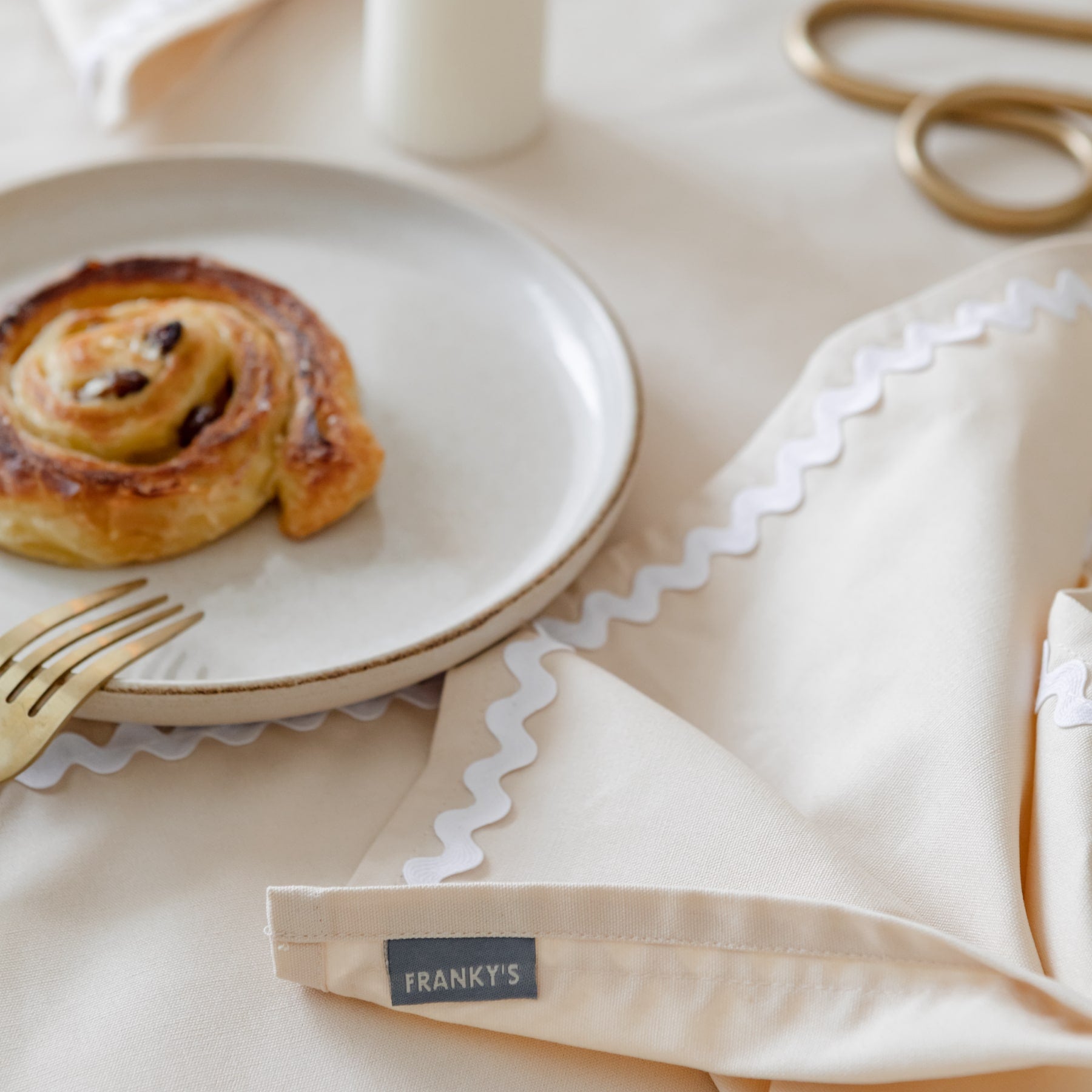 Portsea Linen Set - Beige - Buy Table Linen Sets Online at FRANKY'S