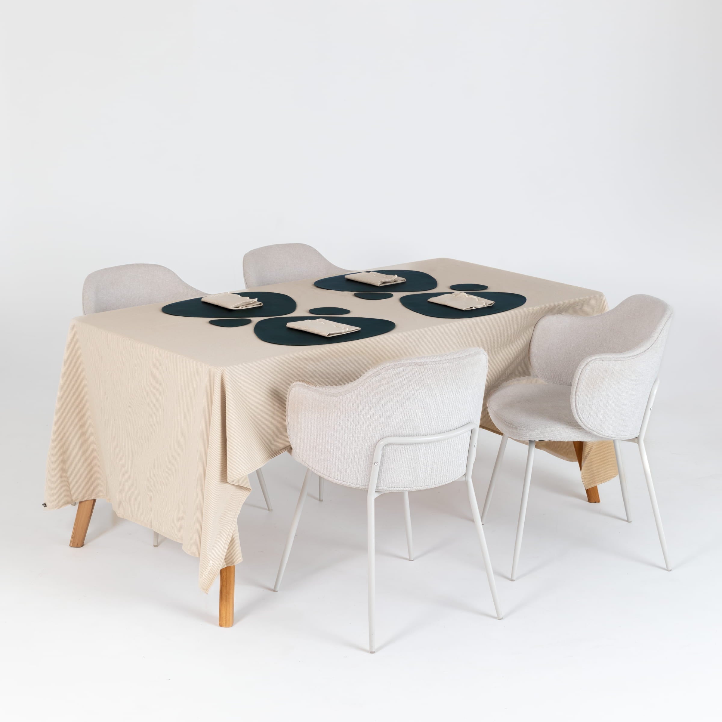 The Late Lunch Table Setting (Setting for 4) - Buy Table Linen Sets Online at FRANKY'S